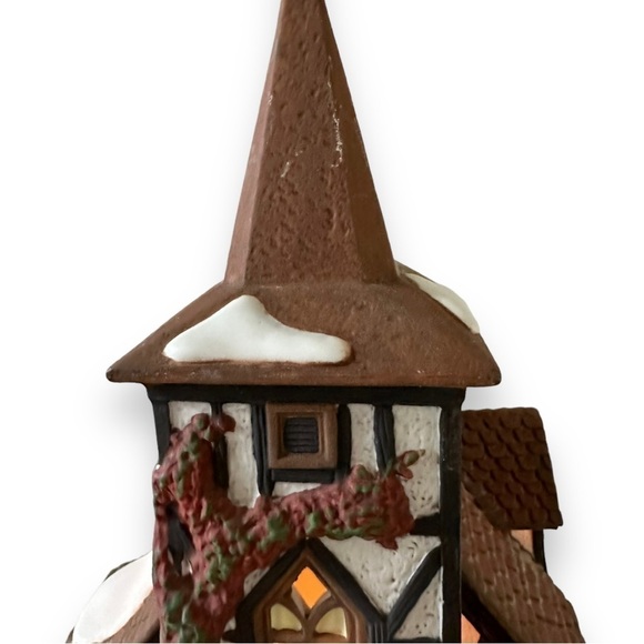 Department 56 Dickens Village Old Michael Church (Retired) #55620 With Box - Picture 3 of 11